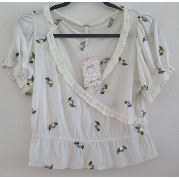 Free People Women's Sz XS Full Bloom Ivory Embroidered Ruffled Blouse Top $78 - Picture 1 of 10